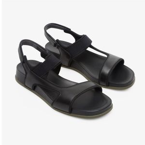 COPY - Camper Atonik in Black